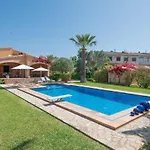 Villa Mulholland