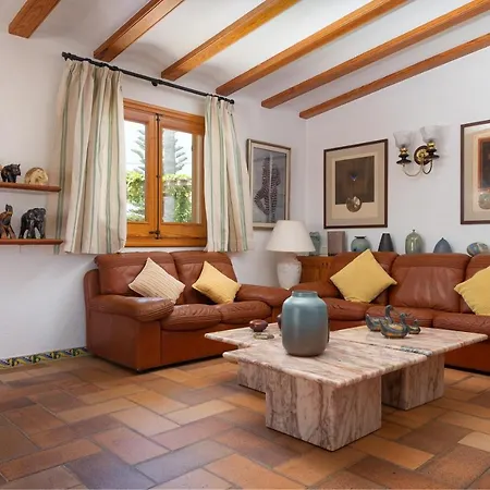 Mulholland Villa Can Picafort (Mallorca)