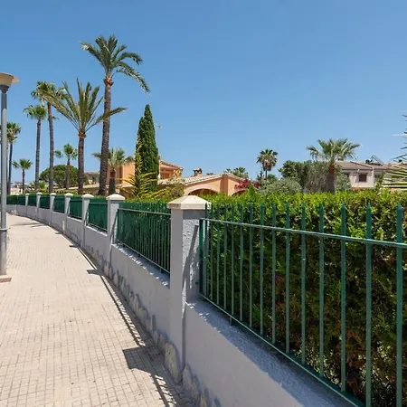 Villa Mulholland *